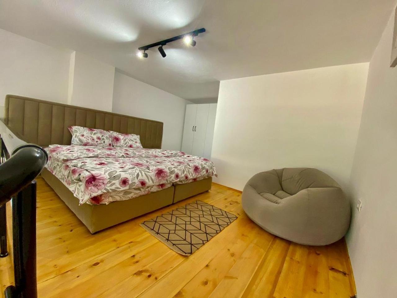 D&E Apartaments Tirana Exteriér fotografie